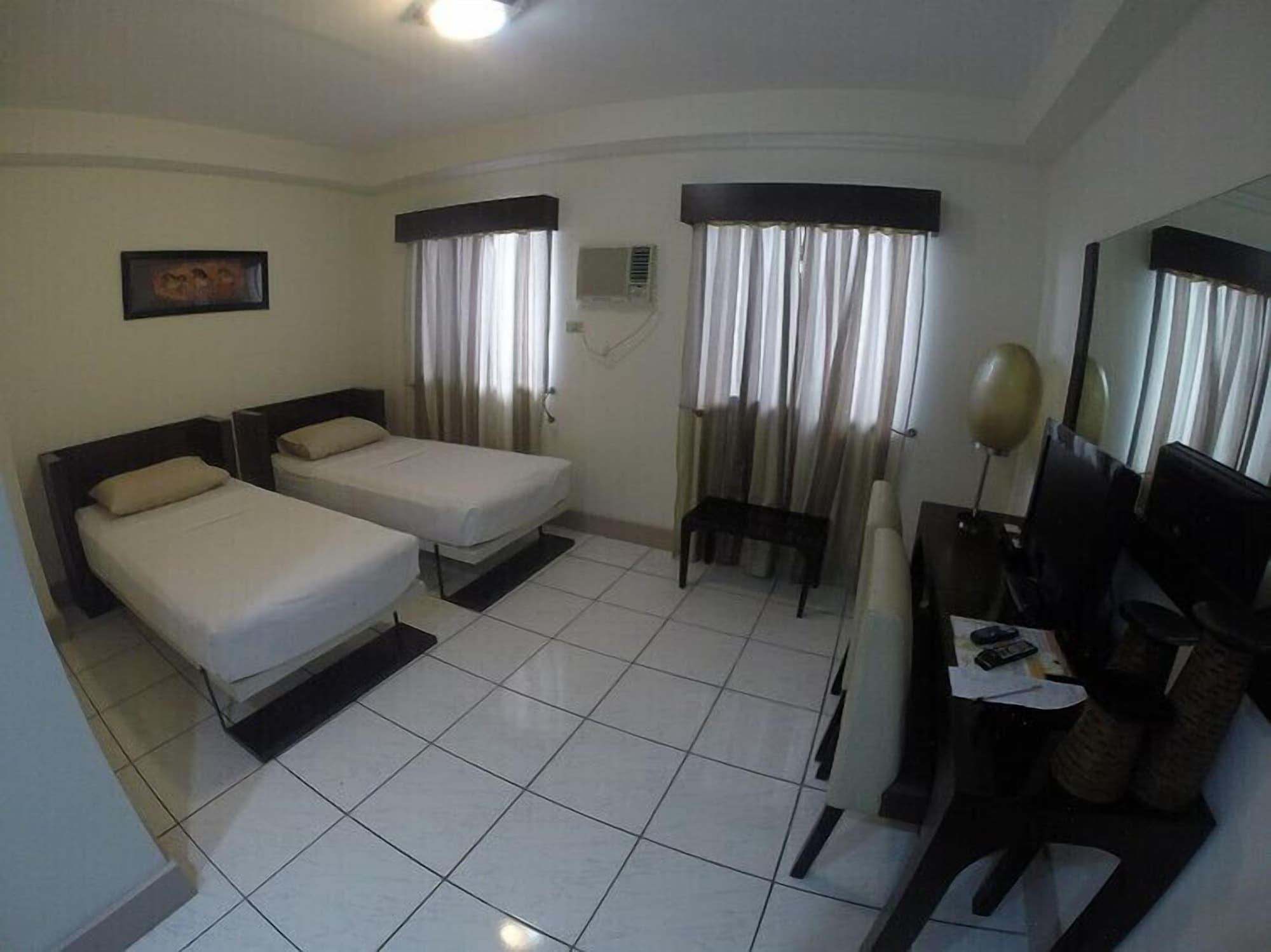 Urban Inn Iloilo Exterior photo